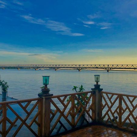 Excel River View Yangon Luaran gambar
