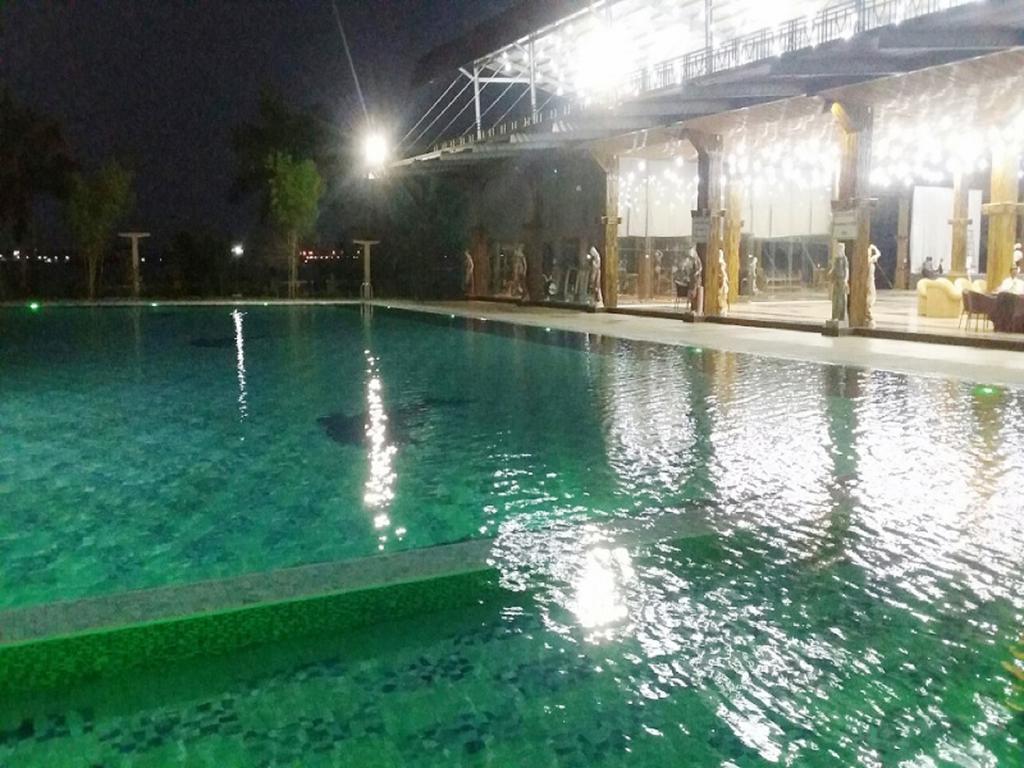 Excel River View Yangon Luaran gambar